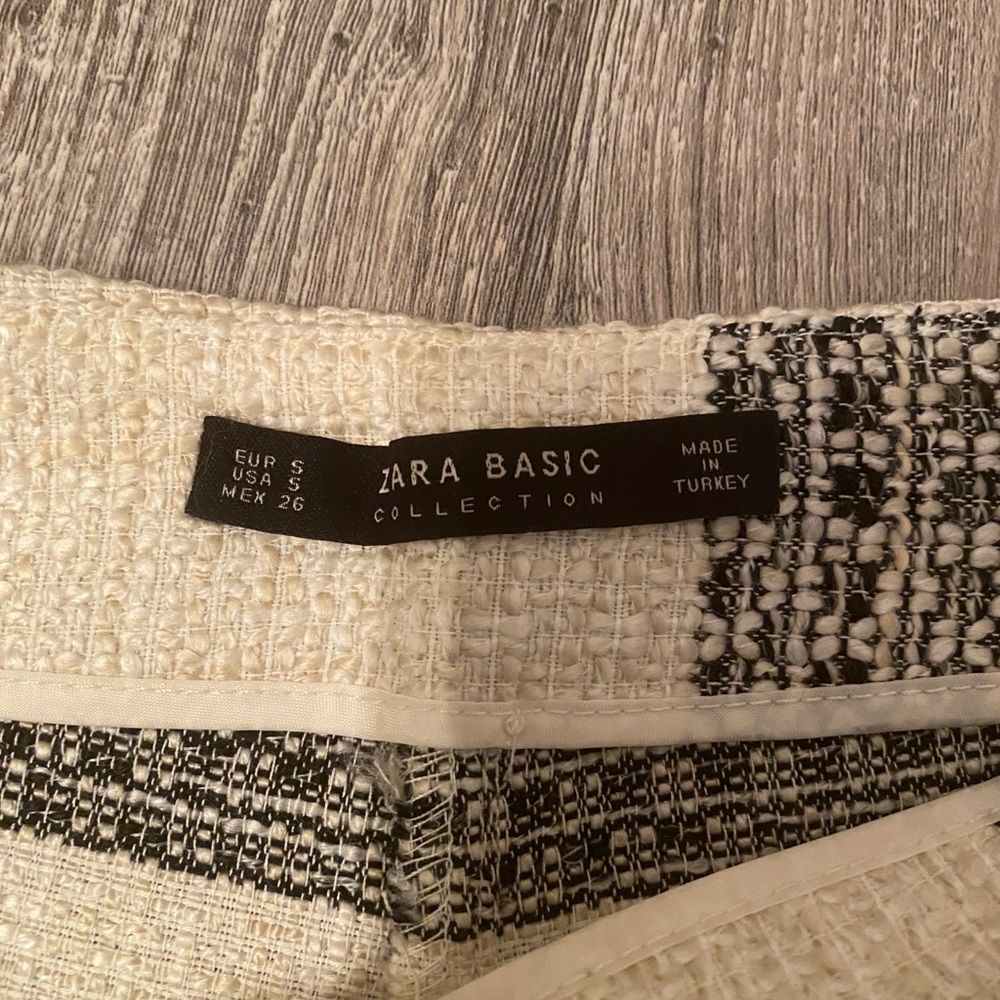 Zara Basic Shorts - image 2